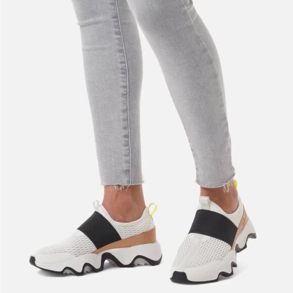 Sorel Womens Kinetic Impact II Strap Sneaker SIZE 8 - Picture 2 of 7